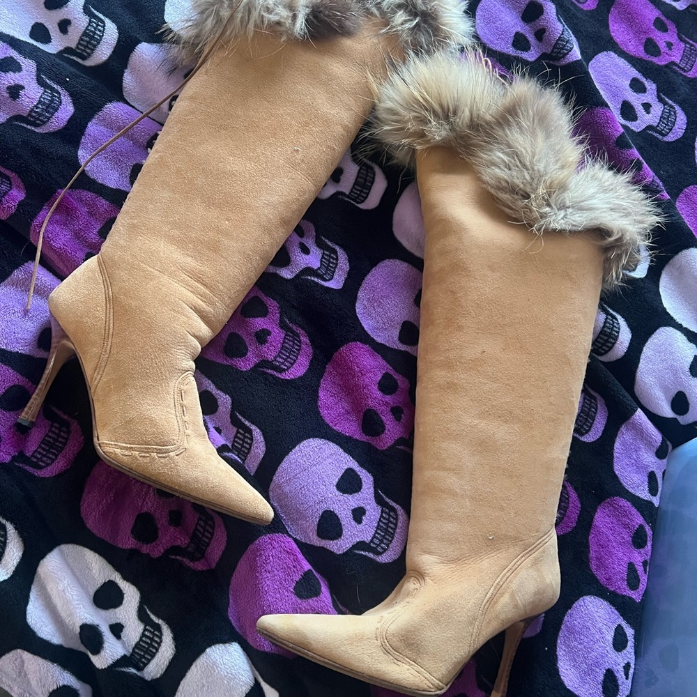 Manolo Blahnik knee high tan suede fur trim boots